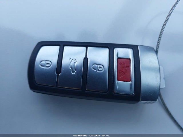2010 Volkswagen Passat Komfort მანქანა იყიდება აუქციონზე, vin: WVWJK7AN9AE097902, აუქციონის ნომერი: 44044940