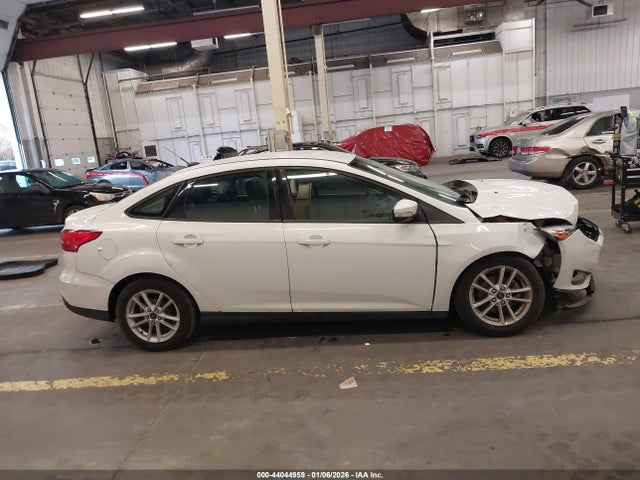 1FADP3F21FL282900 Ford FOCUS SE