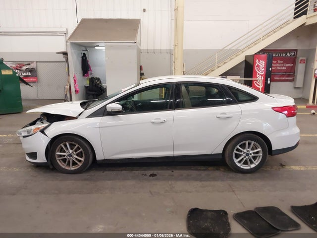 1FADP3F21FL282900 Ford FOCUS SE