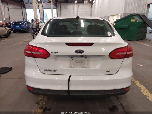 1FADP3F21FL282900 Ford FOCUS SE