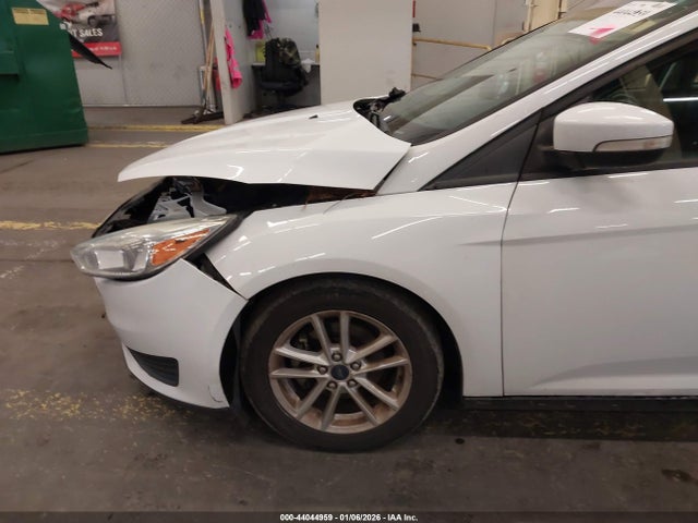 1FADP3F21FL282900 Ford FOCUS SE