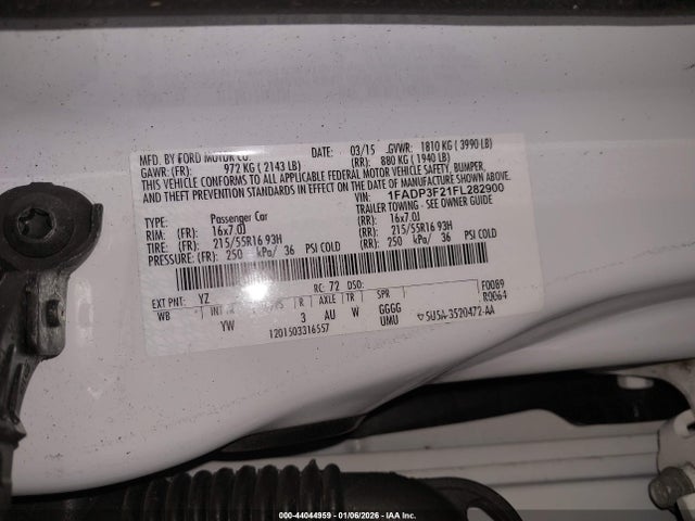 1FADP3F21FL282900 Ford FOCUS SE