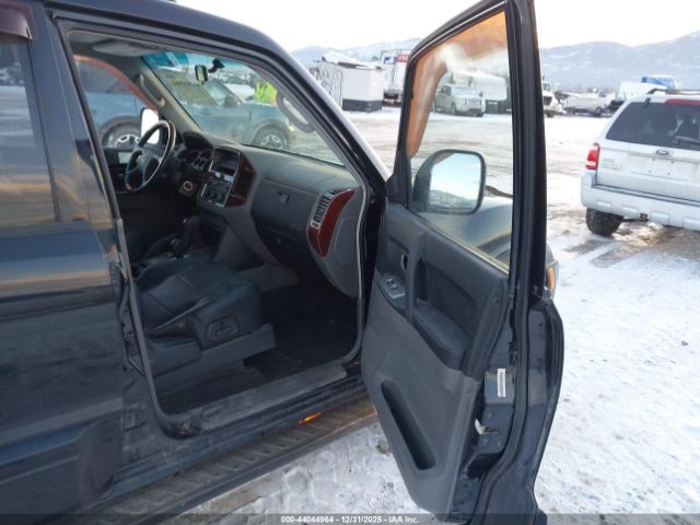 2005 MITSUBISHI MONTERO JA4MW51S95J004699 Photo 4