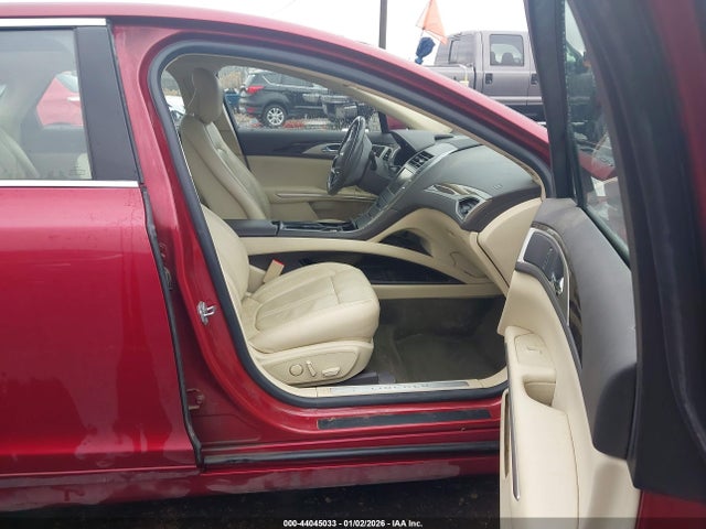 3LN6L2LU5ER831640 Lincoln MKZ HYBRID