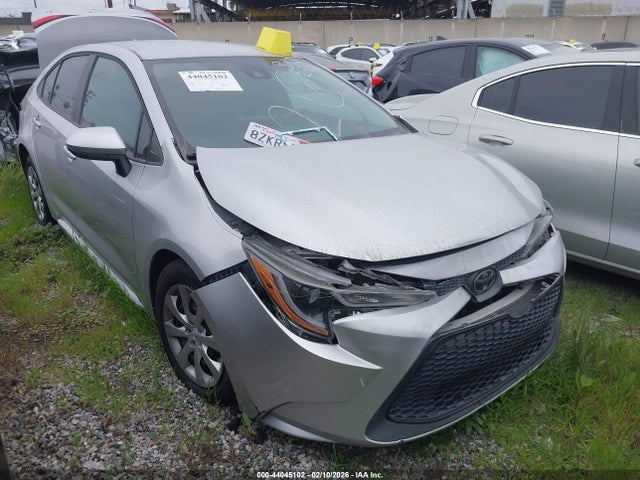 Toyota COROLLA LE 2020 5YFEPRAE5LP071009 main image