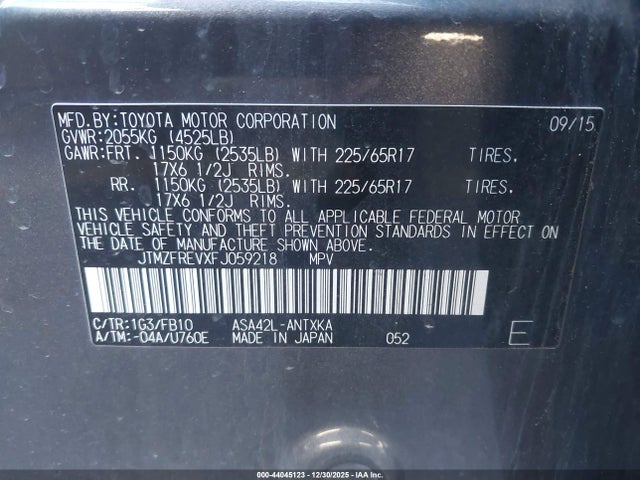 JTMZFREVXFJ059218 Toyota RAV4 LE