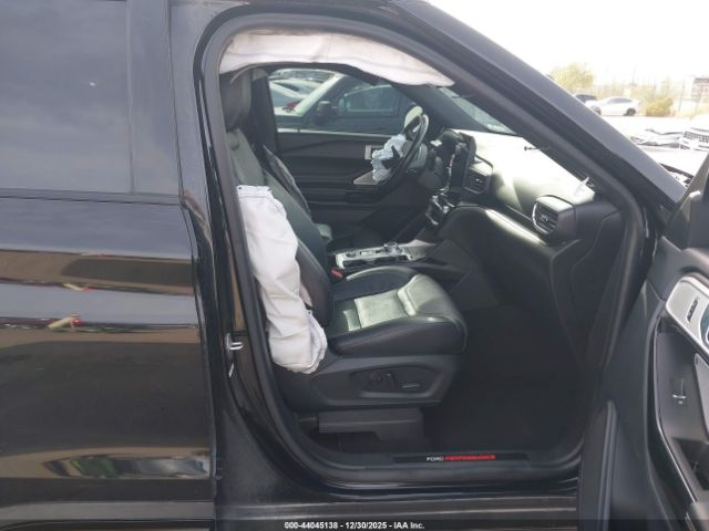 2022 FORD EXPLORER 1FM5K8GC5NGA26294 Photo 4