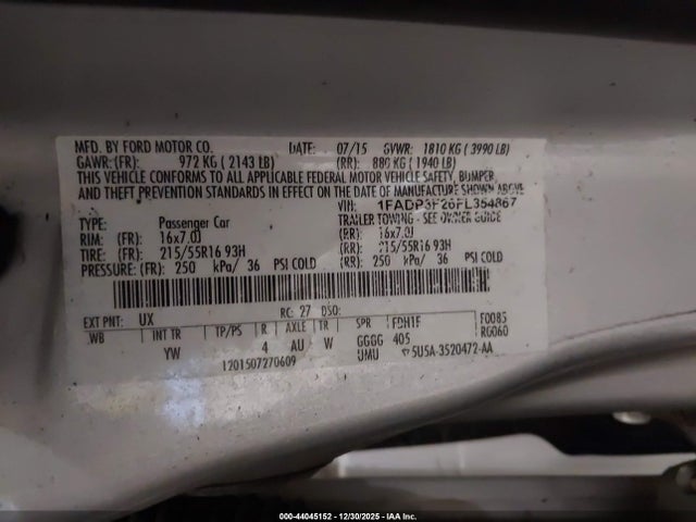44045152 :رقم المزاد ، 1FADP3F26FL354867 vin ، 2015 Ford Focus Se مزاد بيع
