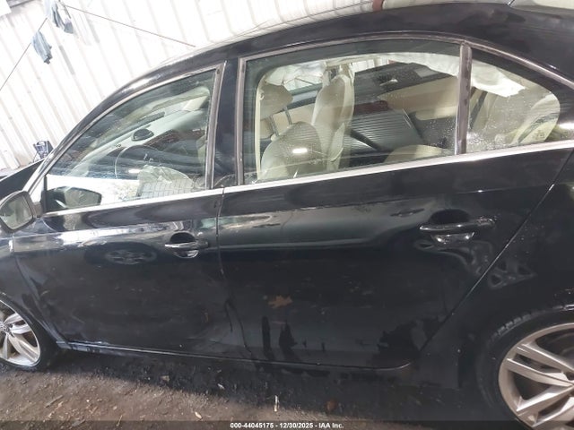 Продажа на аукционе авто 2017 Volkswagen Jetta 1.4t Se, vin: 3VWDB7AJ8HM208211, номер лота: 44045175