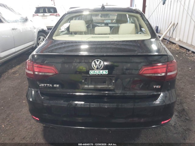 Продажа на аукционе авто 2017 Volkswagen Jetta 1.4t Se, vin: 3VWDB7AJ8HM208211, номер лота: 44045175