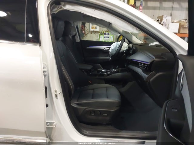 Buick Envision Avenir Awd 2025 LRBFZME49SD004982 Image 5