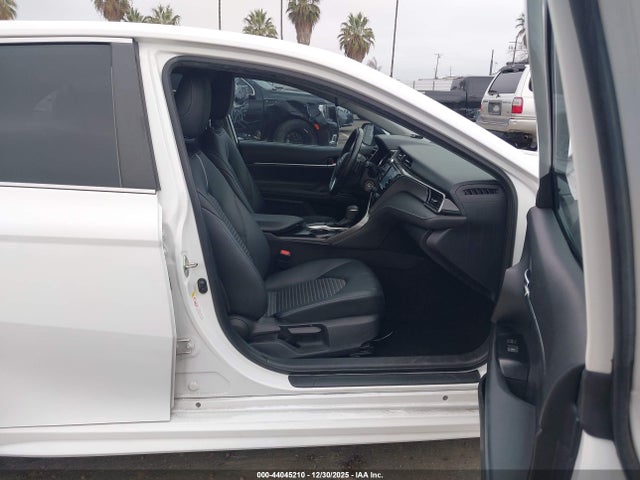 4T1B11HK5KU775743 Toyota CAMRY SE