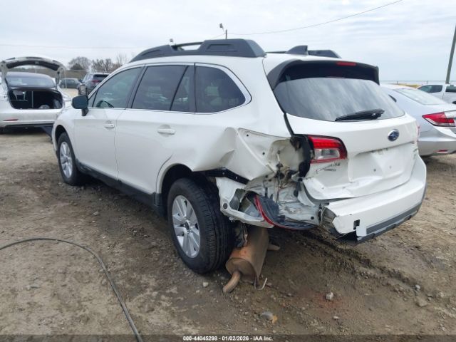2019 SUBARU OUTBACK 4S4BSAFC3K3208851 Photo 2