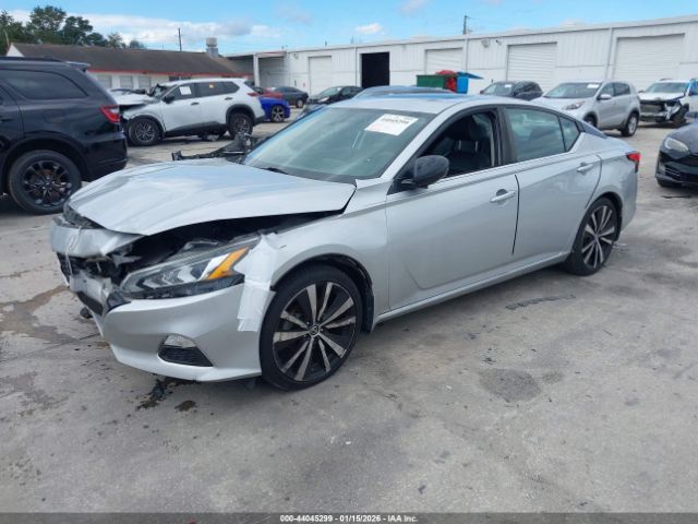 2019 NISSAN ALTIMA 1N4BL4CV3KN329043 Photo 1