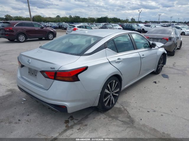 2019 NISSAN ALTIMA 1N4BL4CV3KN329043 Photo 3