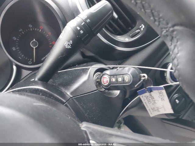 2018 FIAT 500L ZFBCFADH5JZ041547 Photo 10