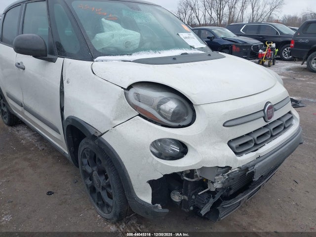 2018 FIAT 500L ZFBCFADH5JZ041547 Photo 5