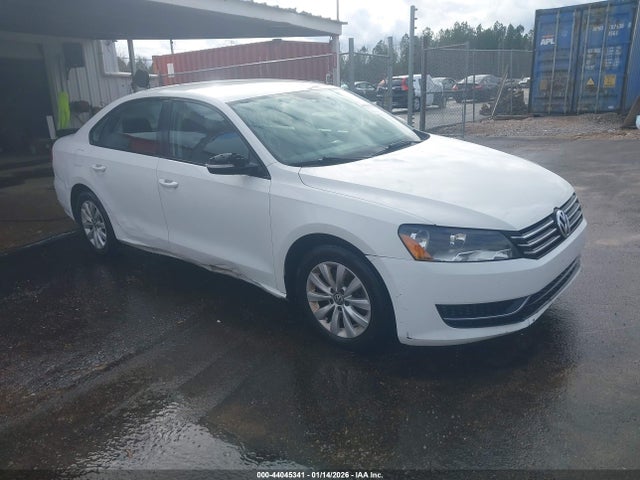 2013 VOLKSWAGEN PASSAT 1VWAP7A31DC116519