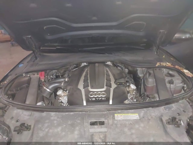 2017 AUDI A8 L WAU43AFD1HN021248 Photo 9