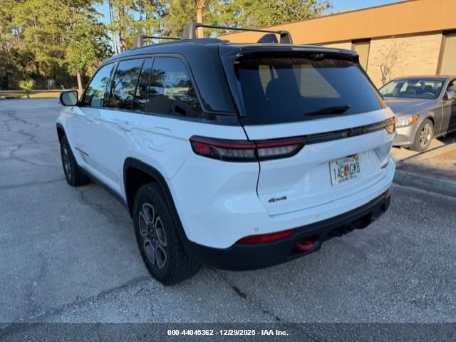 2022 JEEP GRAND CHEROKEE 1C4RJHCG4N8572337 Photo 2