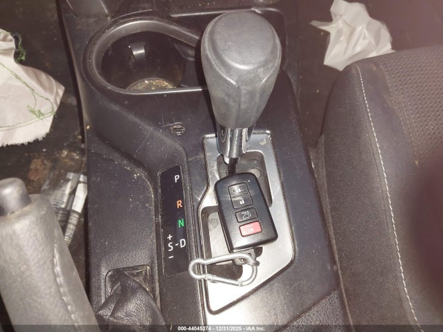 JTMRJREVXGD053644 Toyota Rav4 Hybrid Xle