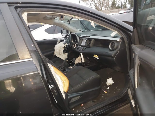 JTMRJREVXGD053644 Toyota Rav4 Hybrid Xle