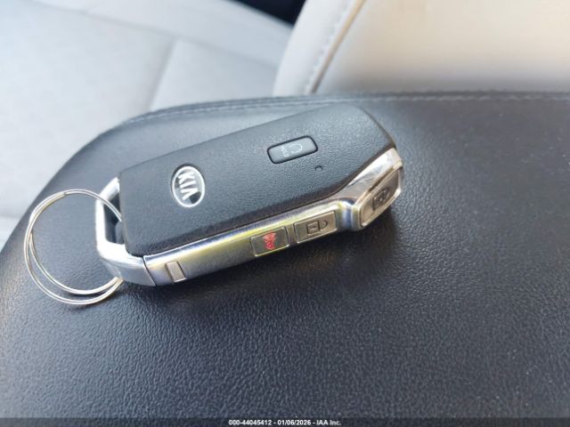 2021 KIA SELTOS KNDETCA20M7184948 Photo 10