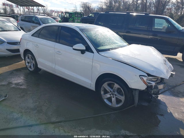 2017 AUDI A3 WAUB8GFF9H1056527