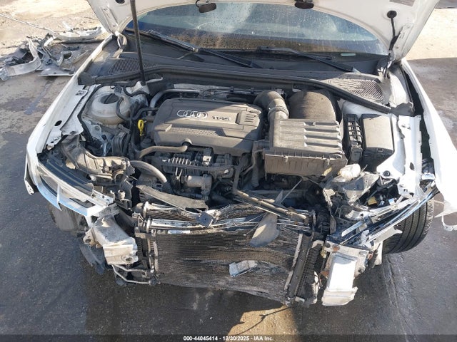 2017 AUDI A3 WAUB8GFF9H1056527 Photo 9