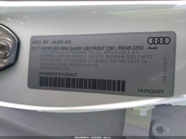2017 AUDI A3 WAUB8GFF9H1056527 Photo 8