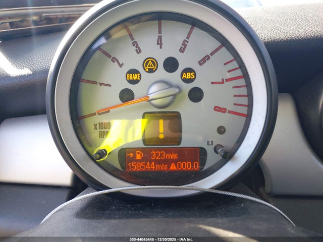 2008 MINI COOPER WMWMF33548TU67650 Photo 6