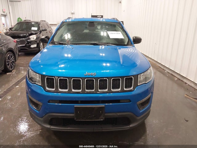 3C4NJCAB5JT286081 Jeep Compass Sport Fwd