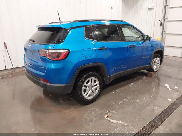 3C4NJCAB5JT286081 Jeep Compass Sport Fwd