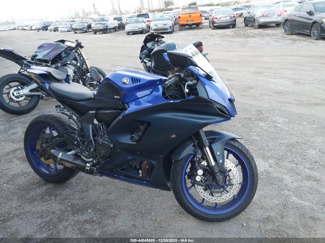 2022 YAMAHA YZFR7 JYARM38Y2NA000361