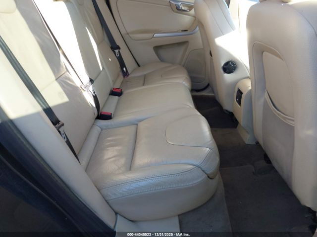 2011 VOLVO XC60 YV4952DLXB2213065 Photo 7