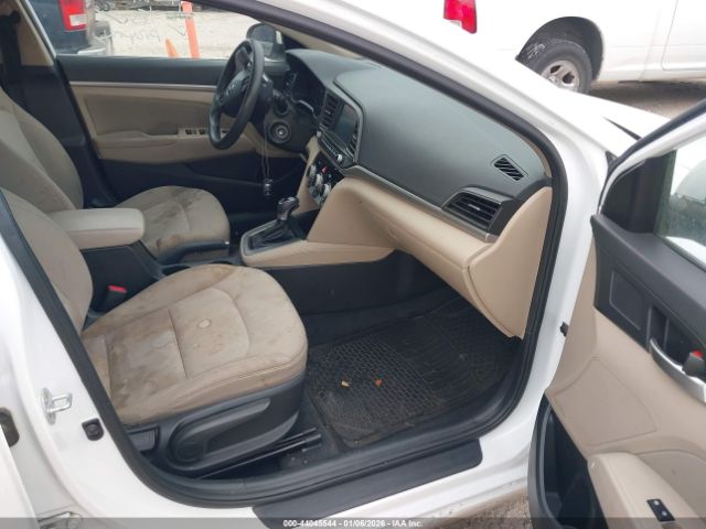 2019 HYUNDAI ELANTRA 5NPD84LF0KH409106 Photo 4