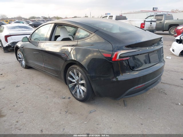 Продаж на аукціоні авто 2024 Tesla Model 3 Long Range Dual Motor All-wheel Drive, vin: 5YJ3E1EB2RF794562, номер лоту: 44045587