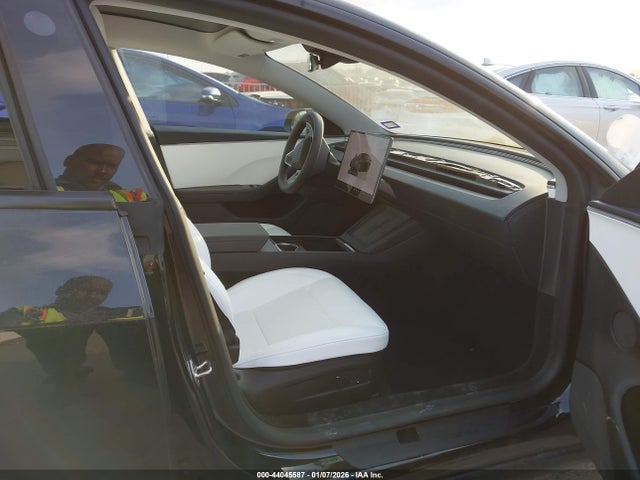 Продаж на аукціоні авто 2024 Tesla Model 3 Long Range Dual Motor All-wheel Drive, vin: 5YJ3E1EB2RF794562, номер лоту: 44045587