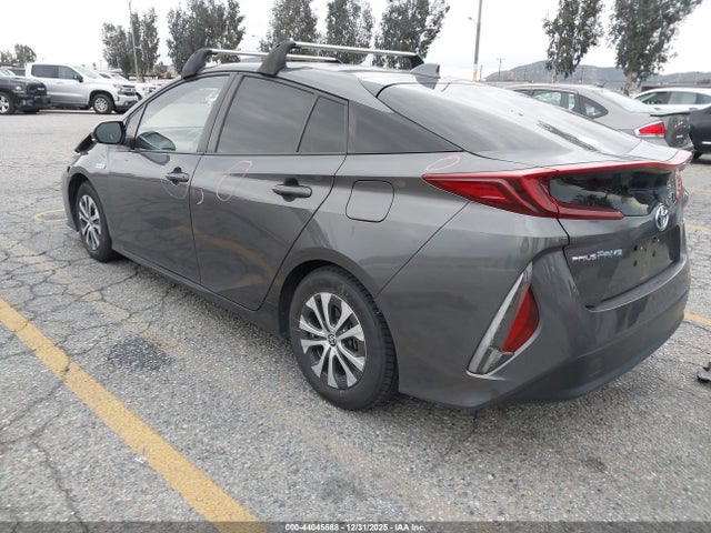 JTDKAMFP6N3223876 Toyota Prius Prime Xle