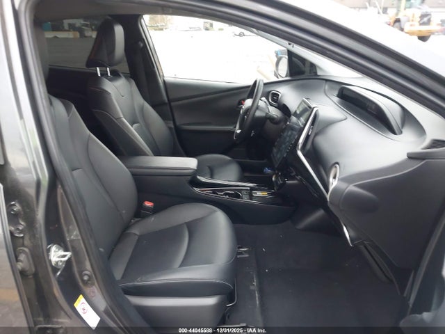 JTDKAMFP6N3223876 Toyota Prius Prime Xle