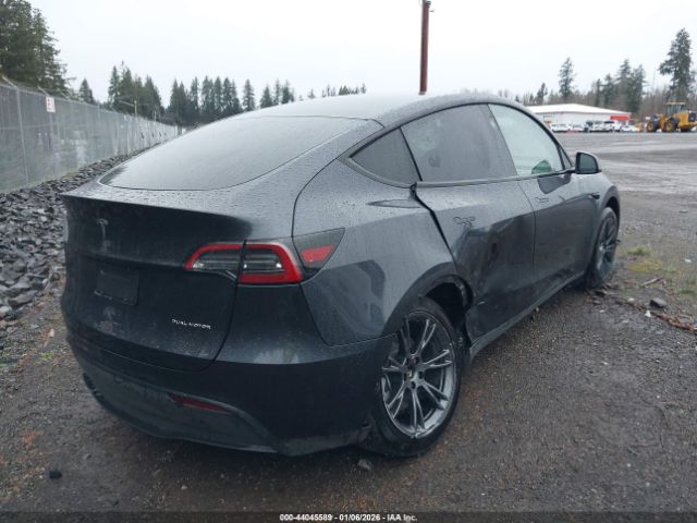 2024 TESLA MODEL Y 7SAYGDEE9RF152953 Photo 5