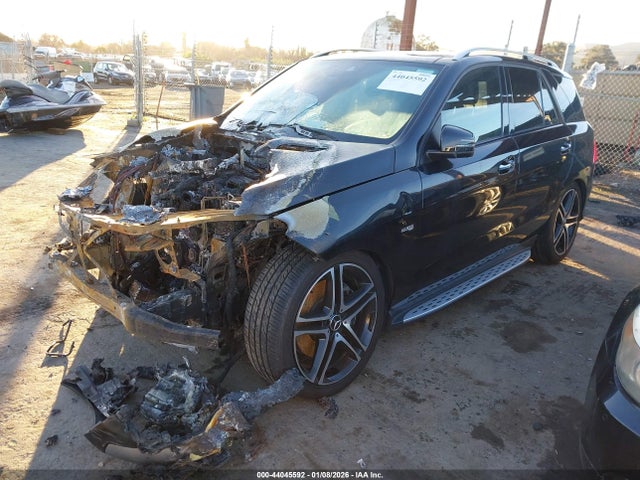 2018 MERCEDES-BENZ AMG GLE 43 4JGDA6EB6JB127185 Photo 1