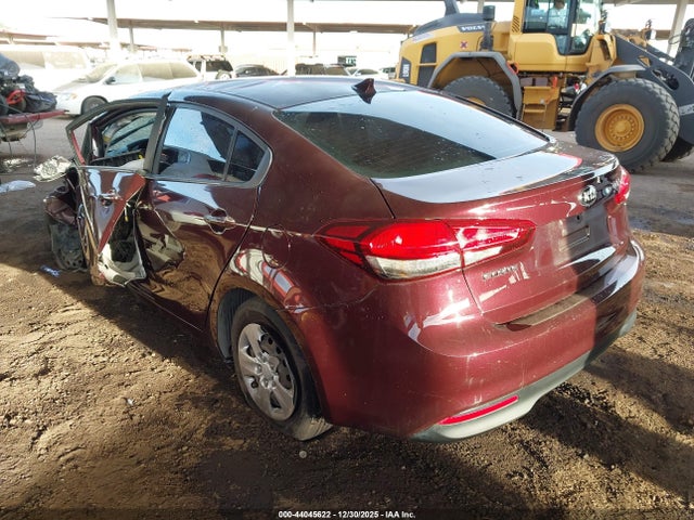 3KPFK4A7XJE182161 KIA FORTE LX