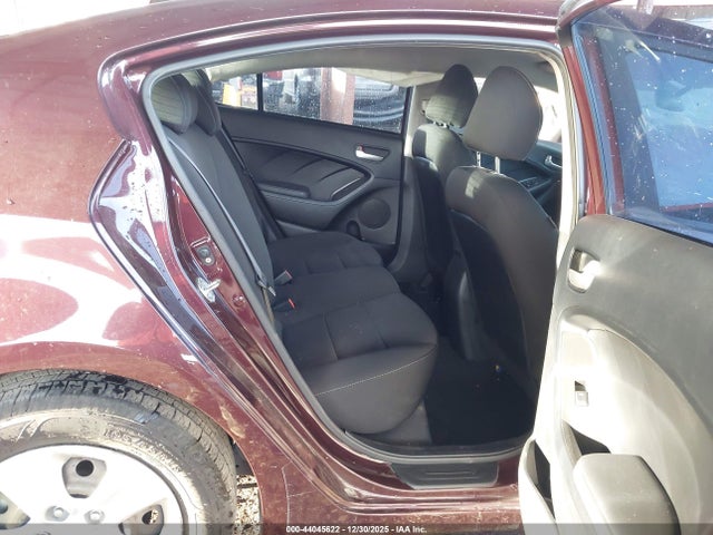 3KPFK4A7XJE182161 KIA FORTE LX