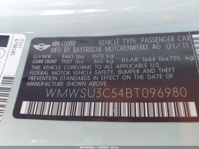 2011 MINI COOPER WMWSU3C54BT096980 Photo 8