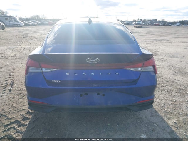 KMHLM4AG1MU117679 Hyundai ELANTRA SEL