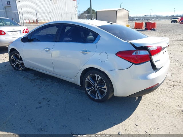 2016 KIA FORTE KNAFZ4A81G5616649 Photo 2