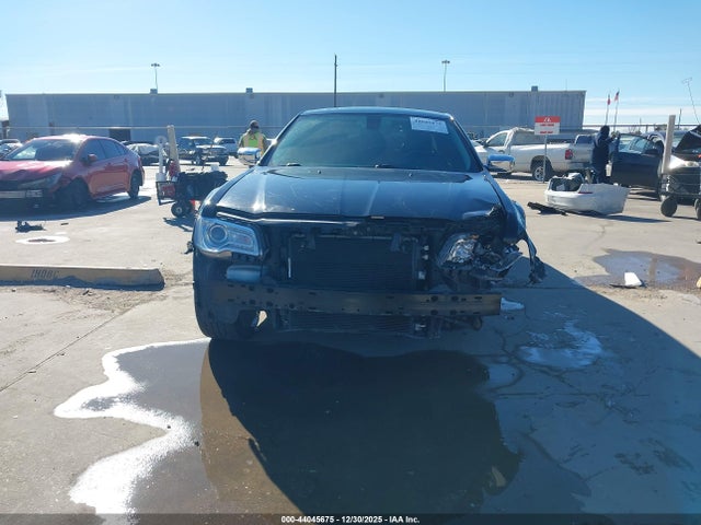 Продажа на аукционе авто 2019 Chrysler 300 Limited, vin: 2C3CCAEG8KH577491, номер лота: 44045675