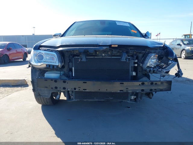 Продажа на аукционе авто 2019 Chrysler 300 Limited, vin: 2C3CCAEG8KH577491, номер лота: 44045675