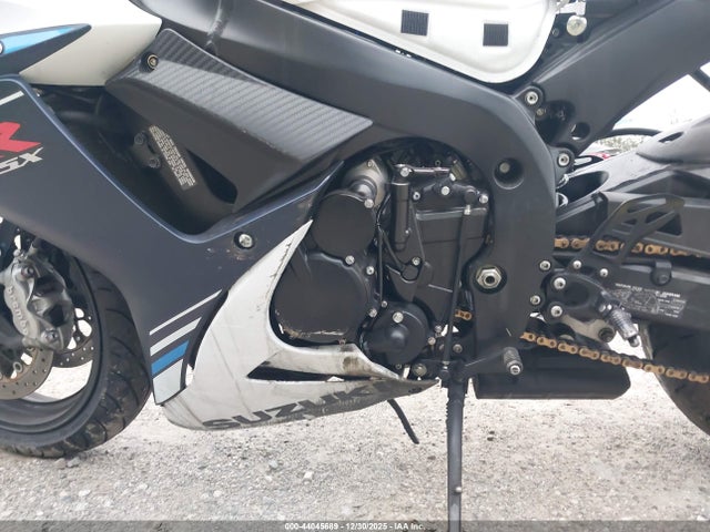 2023 SUZUKI GSX-R750 JS1GR7MA7P7101547 Photo 8